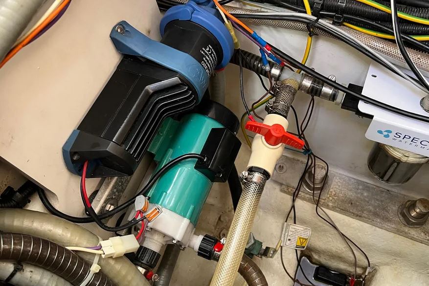 photo vente JEANNEAU YACHT 57