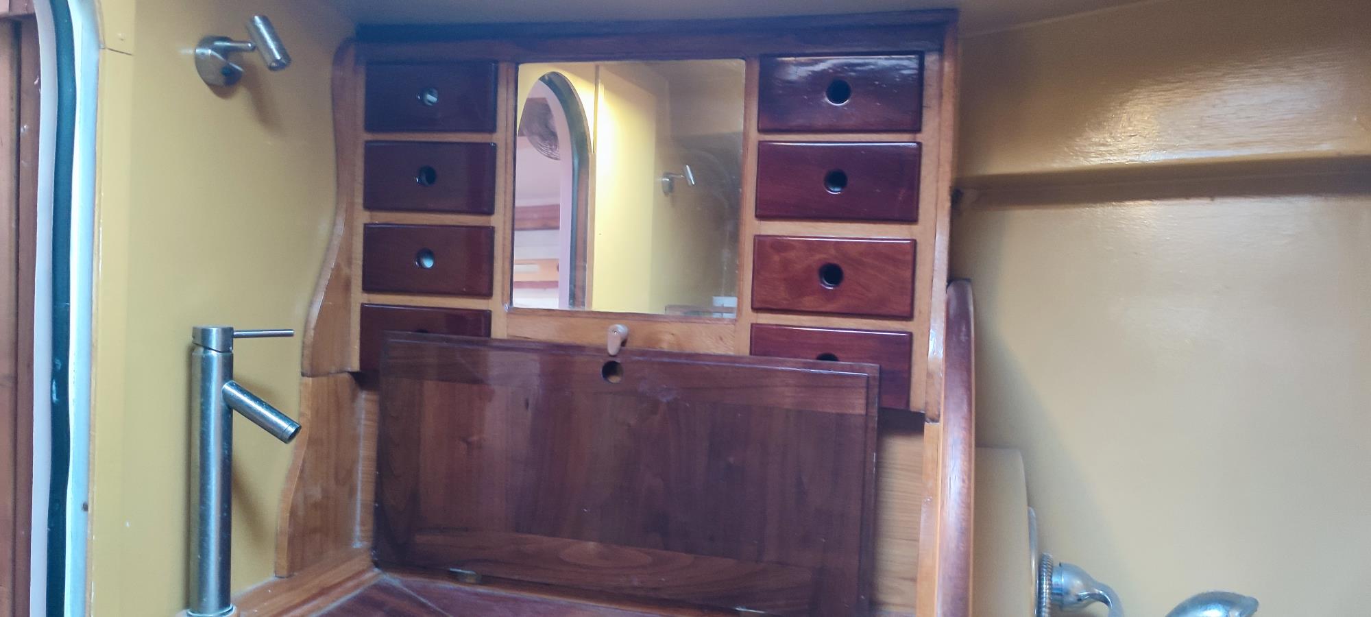 photo vente ONE OFF 51 