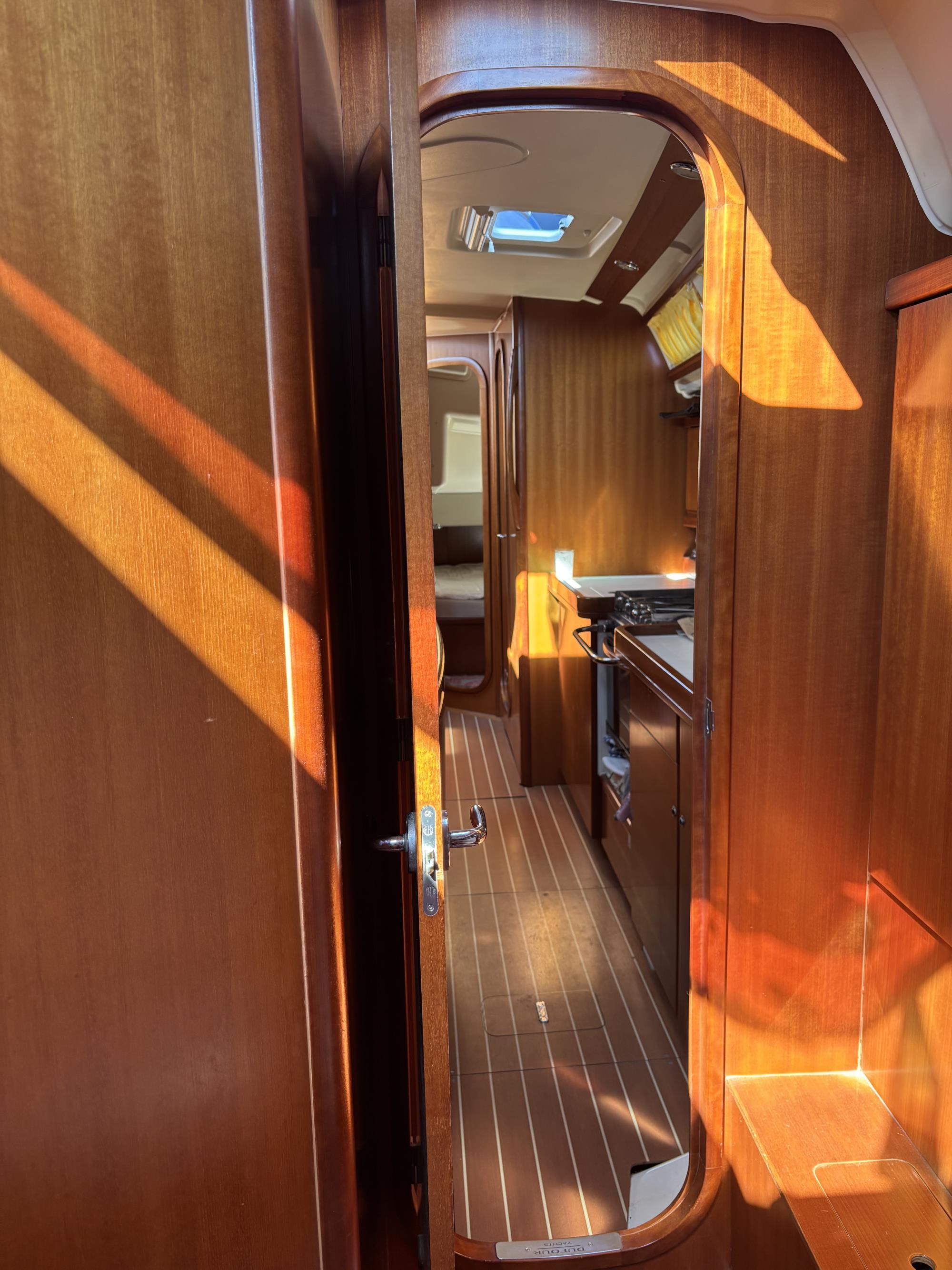 photo vente DUFOUR 425