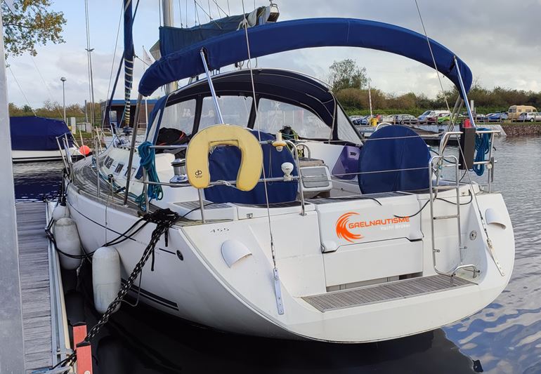 photo vente DUFOUR 455