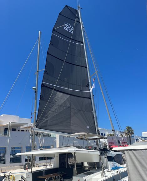 photo vente FOUNTAINE PAJOT&nbsp;LUCIA 40