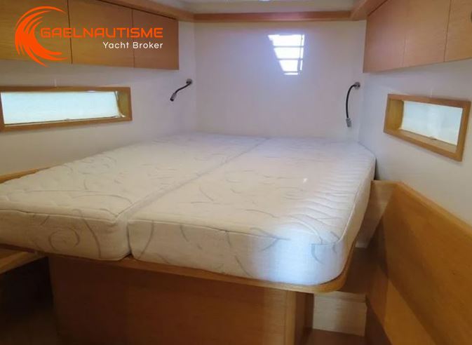 photo vente SOLARIS YACHTS SOLARIS 44