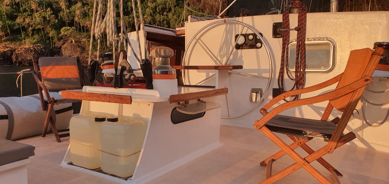photo vente GOELETTE BOIS MOULE EPOXY 15M Goélette en Bois Moulé Époxy