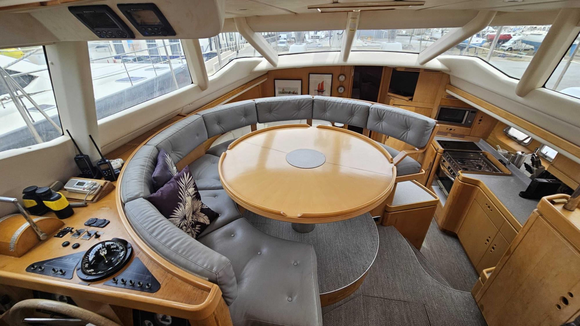 photo vente WAUQUIEZ PILOT SALOON 60
